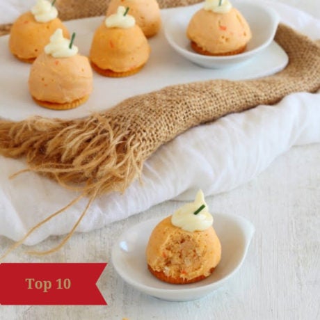 Canapés de mousse de atún