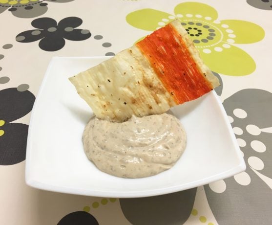 Pate de anchoas con crujiente de cangrejo