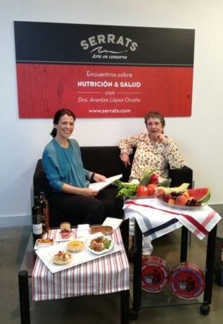 Esperanza Serrats y la Dra. López-Ocaña en el Encuentro sobre Nutrición & Salud