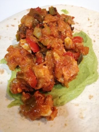 Relleno del burrito de atún