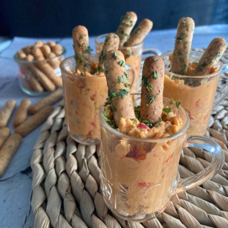 Vasitos de atún con picos