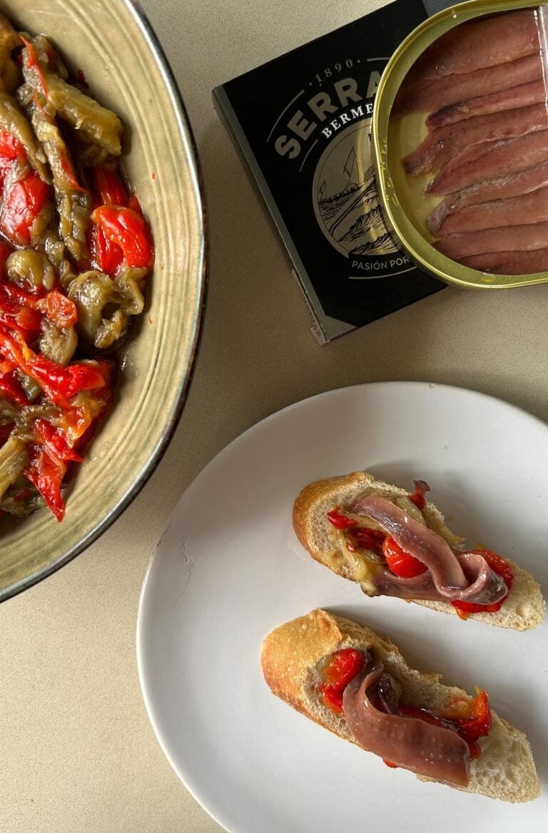 escalivada con Anchoas del Cantábrico