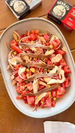 Ensalada de ventresca de bonito y anchoas