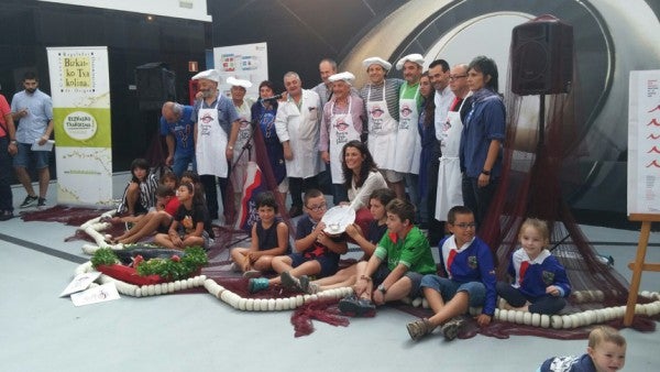 Presentación del Arrain Fish festival