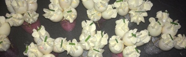 Cake pops salados de huevo relleno