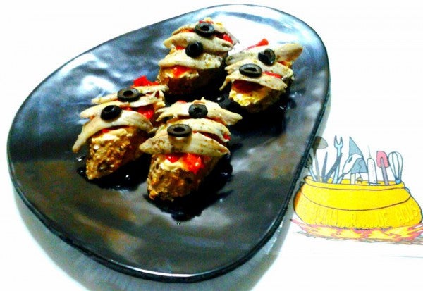 Canapés de boquerones y mejillones