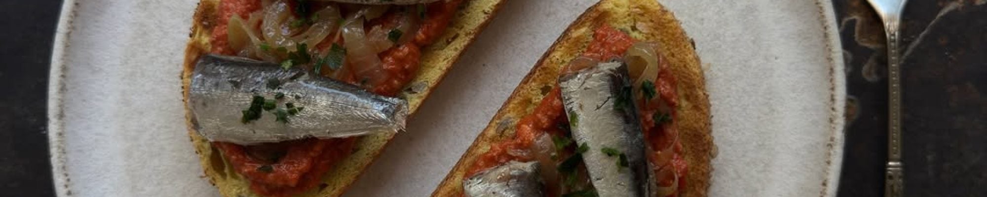 tosta sardinillas tosta sardinillas