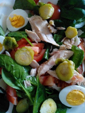 Ensalada de coles de bruselas