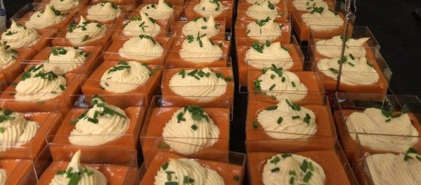 Gazpacho con mousse de bonito en escabeche
