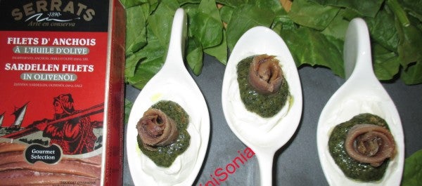 Cucharillas de anchoas del Cantábrico al pesto