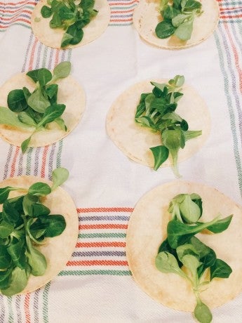 Tacos con canónigos